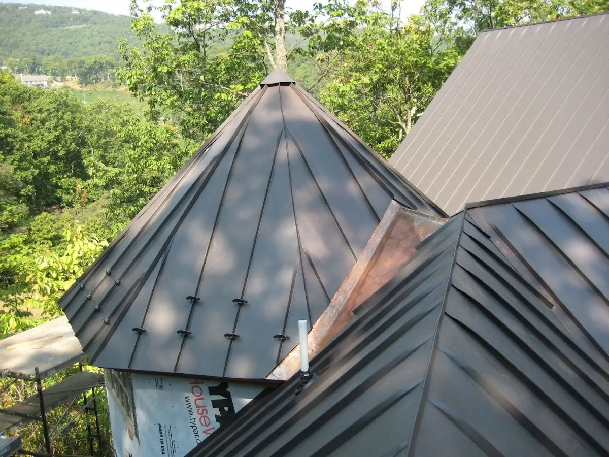 Professional Shingle Replacement & Repair by Craftsman Roofing in Westmoreland